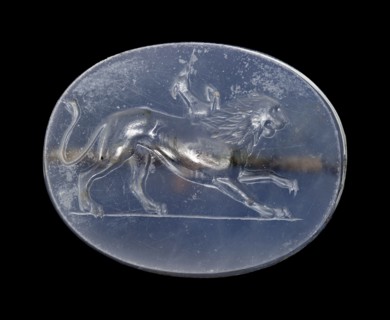 Engraved Scaraboid; about 400 B.C; Blue chalcedony; 0.9 × 2.4 × 1.8 cm, 3,8 × 15,16 × 11,16 in