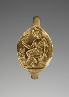 Ring; Greece; late 5th century B.C; Gold; 1.8 × 1.5 cm, 11,16 × 9,16 in