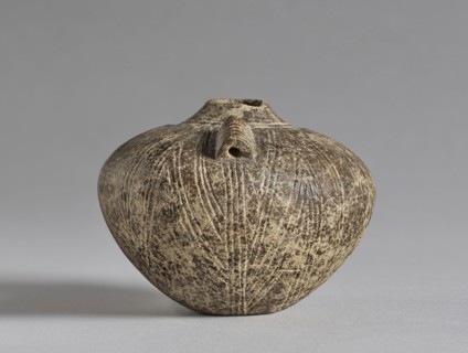 Bottle with Vertical Lines; Cyclades, Greece; 2800 - 2700 B.C; Terracotta; 9.8 × 12.7 cm, 3 7,8 × 5 in