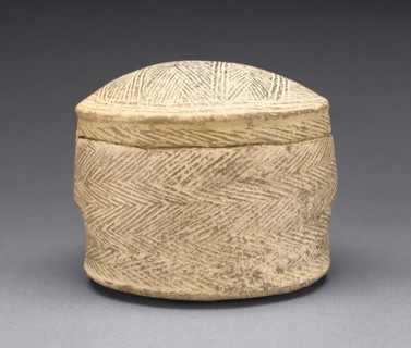 Lidded Container with a Herringbone Pattern; Cyclades, Greece; 3000–2800 B.C; Terracotta; 16.4 × 14 cm, 6 7,16 × 5 1,2 in