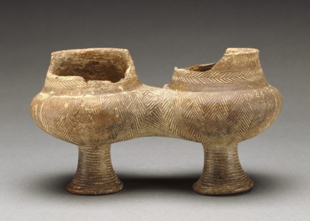 Double Jar with Incised Patterns; Cyclades, Greece; 3000 - 2800 B.C; Terracotta; 10.2 × 18.3 × 8.9 cm, 4 × 7 3,16 × 3 1,2 in