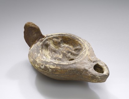 Lamp; Italy; third quarter of 1st century; Terracotta; 2.3 × 4.4 × 6.6 cm, 7,8 × 1 3,4 × 2 5,8 in