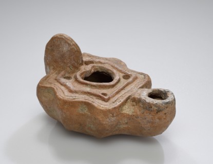 Lamp, South Anatolia, Anatolia; 1st - 4th century; Terracotta; 2.8 x 6 x 7.9 cm, 1 1,8 x 2 3,8 x 3 1,8 in