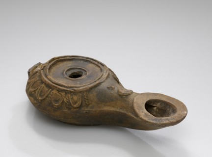 Lamp, Anatolia; 1st century B.C; Terracotta; 3.3 × 5.6 × 11 cm, 1 5,16 × 2 3,16 × 4 5,16 in
