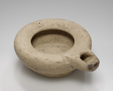 Lamp, South Italy; 5th century B.C; Terracotta; 3.2 x 8.2 x 10.2 cm, 1 1,4 x 3 1,4 x 4 in