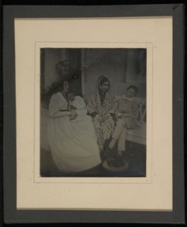 Group portrait of two mothers and two children; Jean-Gabriel Eynard, Swiss, 1775 - 1863, about 1843; Daguerreotype