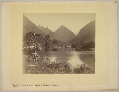 Tahiti. Rivière de Taubira, presquîle de Taïarapu, Charles Gustave Spitz, active Tahiti 1870s - 1880s, September 1888; Albumen