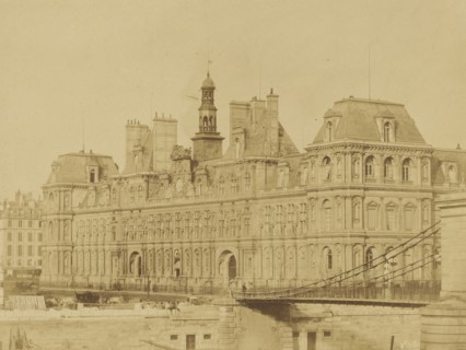 Hotel de Ville, Paris; Bisson Frères, French, active 1840 - 1864, Paris, France; 1859; Albumen silver print