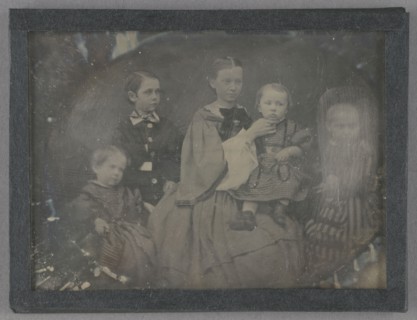 Portrait of a Woman with Her Four Children; Bertha Wehnert-Beckmann, German, 1815 - 1901, Germany; about 1858; Daguerreotype