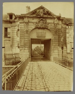 Stains, Ancien pied-à-terre des ducs d'Orléans; Eugène Atget, French, 1857 - 1927, Stains, France; 1901; Albumen silver print