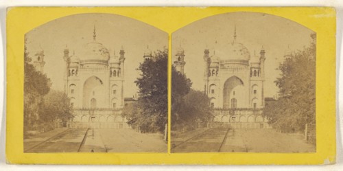 Mukbara of Rabea Dourany wife of Arangzeb at Aurangabad; about 1870; Albumen silver print