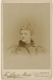 Portrait of a woman; Pinero Studio; 1890s; Gelatin silver print