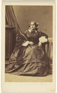 woman, seated; Disdéri & Cie; 1862 - 1864; Albumen silver print