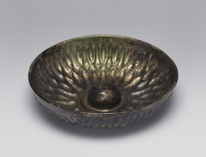 Phiale; Asia Minor; 7th century B.C; Bronze; 4.4 × 18.7 cm, 1 3,4 × 7 3,8 in