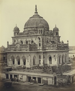 The Tomb of Saadat Ali in the Kaiserbagh Palace; Felice Beato, 1832 - 1909, Henry Hering, 1814