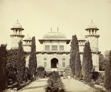 Tomb of Itmad-ud-Daulah at Agra; Felice Beato, 1832 - 1909, Henry Hering, 1814 - 1893, India