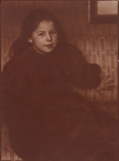 Portrait of Lotte; Heinrich Kühn, Austrian, born Germany, 1866 - 1944, Austria; 1906; Gum bichromate print; 51.8 x 38.3 cm
