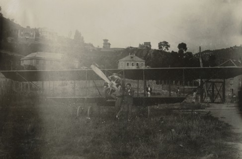 Airplane; Fédèle Azari, Italian, 1895 - 1930, Italy; 1914 - 1929; Gelatin silver print; 14.3 x 21.9 cm, 5 5,8 x 8 5,8 in