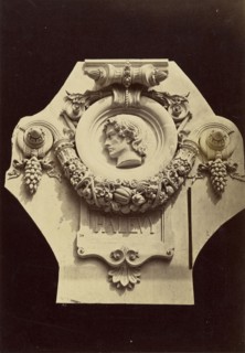 Médaillons - Tympans des arcades du rez-de-chaussée, facade principale, Louis-Émile Durandelle, French, 1839 - 1917, Paris