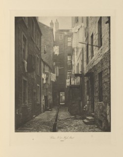 Close No. 75 High Street; Thomas Annan, Scottish,1829 - 1887, Glasgow, Scotland; negative 1868; print 1900; Photogravure