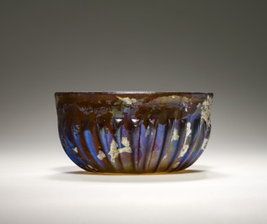 Ribbed Bowl; Eastern Mediterranean; end of 1st century B.C. - beginning of 1st century A.D; Glass; 5.6 x 11.1 cm
