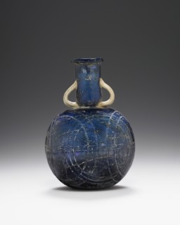 Two-handled Flask; Eastern Mediterranean; 3rd - 4th century; Glass; 9.5 x 6.9 cm, 3 3,4 x 2 11,16 in