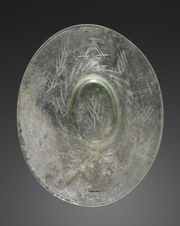 Plate; presumably Egypt; 3rd - 4th century; Glass; 4.5 x 23 cm, 1 3,4 x 9 1,16 in