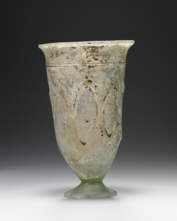 Beaker; Roman Empire; 1st - 2nd century; Glass; 12.5 x 8 cm, 4 15,16 x 3 1,8 in