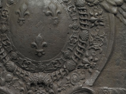 Fire Back; French; about 1703 - 1725; Cast iron; 80 x 96 cm, 131.5431 kg, 31 1,2 x 37 13,16 in., 290 lb.
