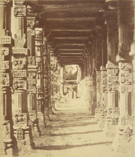 Interior of the Hindoo Temple in Cootub, Delhi; Felice Beato, 1832 - 1909, Delhi, India; 1858 - 1860