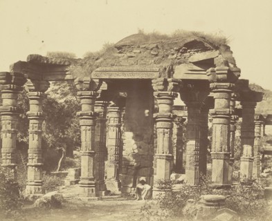 Exterior of the Hindu Temple in Kootub; Felice Beato, 1832 - 1909, Delhi, India; 1858; Albumen silver