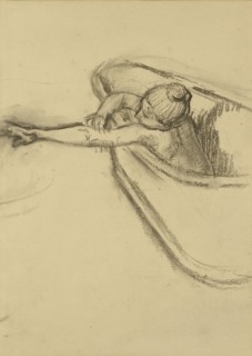 Woman in the Bath Drying her Arm; Edgar Degas, French, 1834 - 1917, France; 1880s or 1890s; Charcoal; 40.6 × 29.8 cm