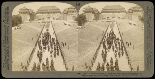 Count von Waldersee, escorted by officers of allied armies through lines of U.S. infantry, toward Sacred Gate, Pekin, Beijing