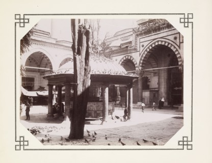 Cour et fontaine de la Mosquée Bayazed, photographs of the Ottoman Empire