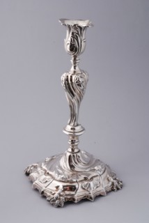 Silversmith: Anthony Huijs, Silver candlestick decorated with floral motifs, candlestick candleholder lighting tool silver, cast