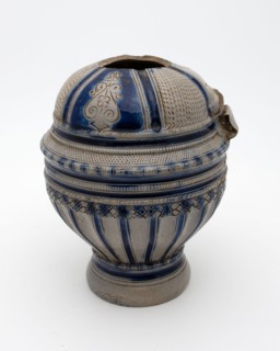 Stoneware jug be made with round ribbed cable tape, on shoulder carved edge and stamp decoration, jug crockery holder soil find