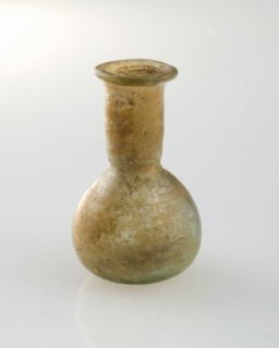 Very small belly bottle with shallow soul in greenish glass, medicine bottle bottle holder soil find glass, free blown