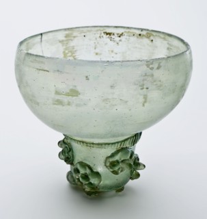 Fragment of soil, stem and calyx of roemer, roemer wineglass drinking glass drinkware tableware holder soil find glass forest