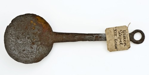 Iron spoon, round bowl, flat slightly tapered stem with eye at the end, spoon cutlery soil find iron metal, Backside stem: I I I