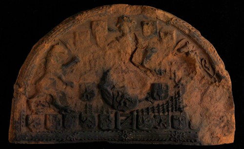 Hearthstone, capstone, with Dutch lion in Dutch garden, fireplace stone fireplace component ceramic brick, fried Hearth stone