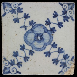 F.J. Kleyn, Ornament tile, rosette with flower heart, corner pattern ox head, wall tile tile sculpture ceramic earthenware glaze