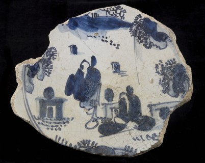Fragment majolica dish, blue on white, Chinese landscape with Chinese, dish plate crockery holder earth discovery ceramics