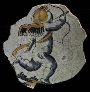 Fragment majolica dish, polychrome, chubby amor or putto with bow and arrow, plate dish crockery holder soil find ceramic