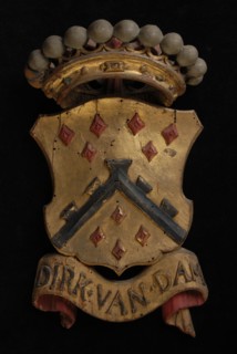 Carved wooden crowned coat of arms including the name Dirk van Dam, coat of arms informative form carvings sculpture sculpture