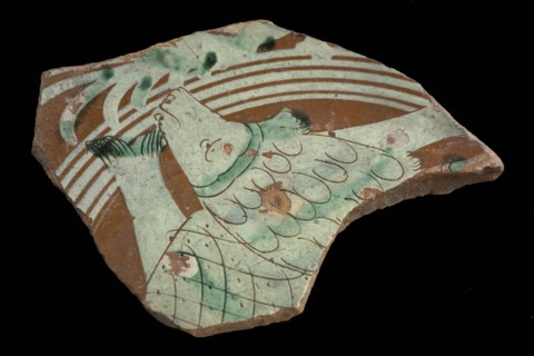 Bottom fragment Werra plate, mirror design with three intertwined fishes, pale yellow and green glaze, plate crockery holder