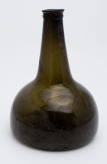 Belly stock bottle, 'horse's hoof', wine bottle holder bottle soil find glass, free blown and shaped glass application Circular