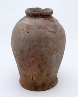 Pottery pot on stand, baluster shape, used in the sugar industry, sugar pot pot holder soil find ceramics earthenware glaze lead