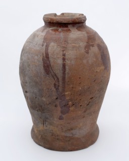Pottery pot on stand, baluster shape, used in the sugar industry, sugar pot pot holder soil find ceramic earthenware glaze lead