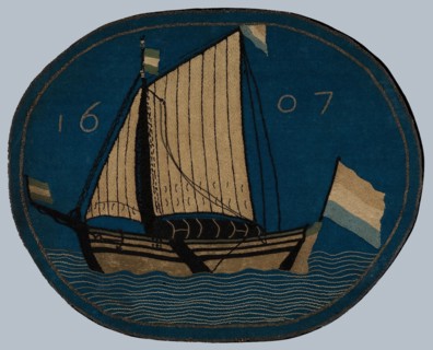 Blazon of the Groot Schippersgilde, right sailing ship, blazon cushion leaf wool silk, textile woven embroided oval blazon