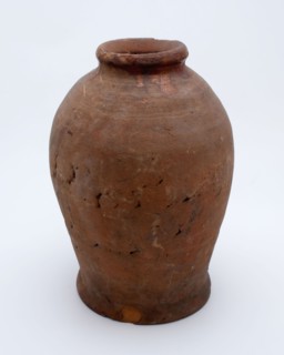 Pottery pot on stand, baluster shape, used in the sugar industry, sugar pot pot holder soil find ceramic earthenware glaze lead
